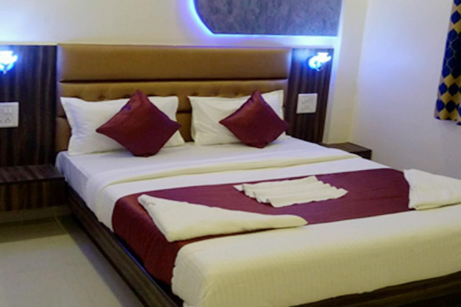 Flagship 83490 Hotel Bently Palace Βομβάη Εξωτερικό φωτογραφία